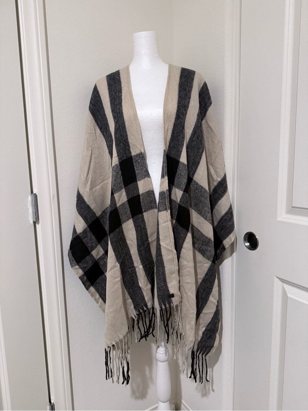 Cozy Black and Cream Plaid Fringe Poncho Wrap - Banana Republic